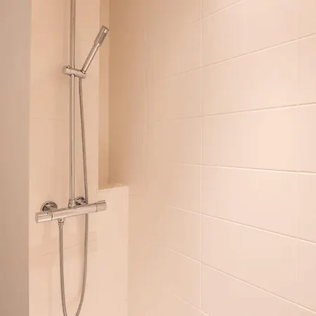 Beautiful Duplex For 6 On A Top-notch Location With Free Parking