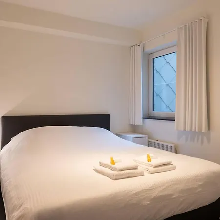 Beautiful Duplex For 6 On A Top-notch Location With Free Parking Διαμέρισμα Οστένδη