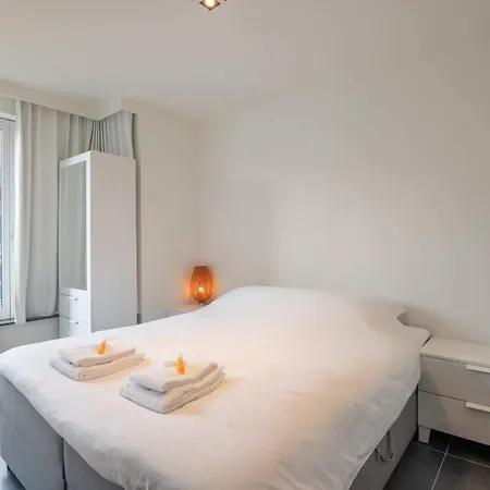 شقة Beautiful Duplex For 6 On A Top-notch Location With Free Parking